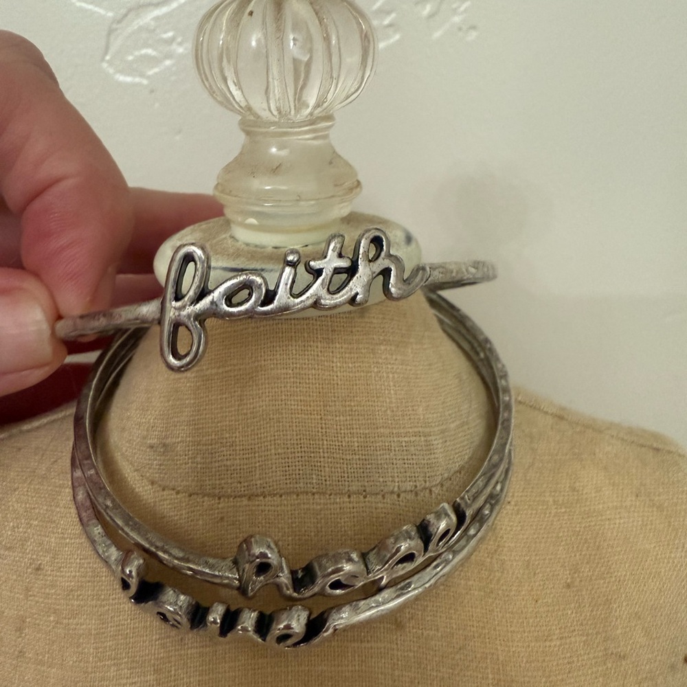 Premier Designs Silver Bracelets with Unique Script Design - Picture 4 of 5